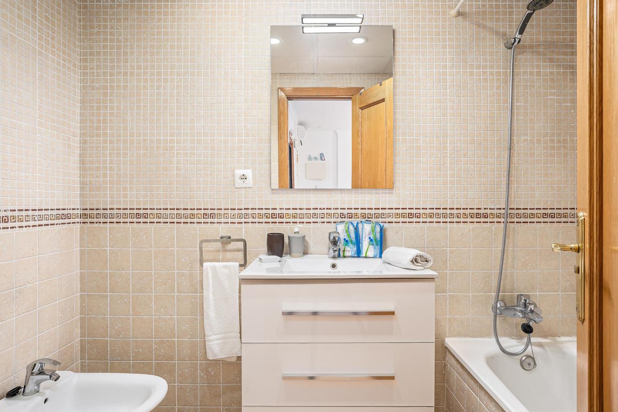 Apartamento Familiar Muy Soleado Cerca De La Playa Y Parking Incluido Chiclana de la Frontera Exteriér fotografie